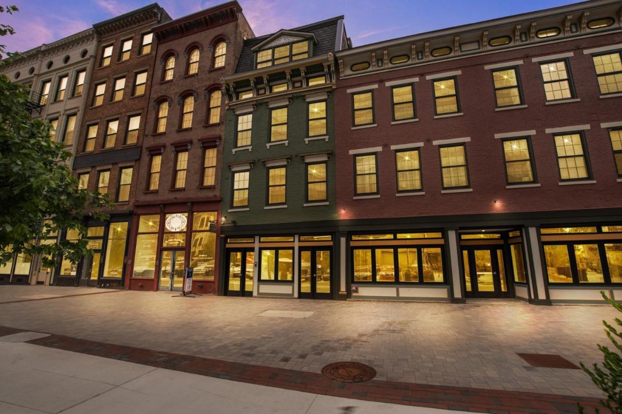 Cozy Queen Loft In The Heart Of Downtown * Cincinnati